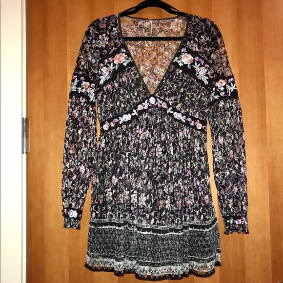 Free People Cherry Blossom Boho Mini Dress Sz 6 - Picture 5 of 8